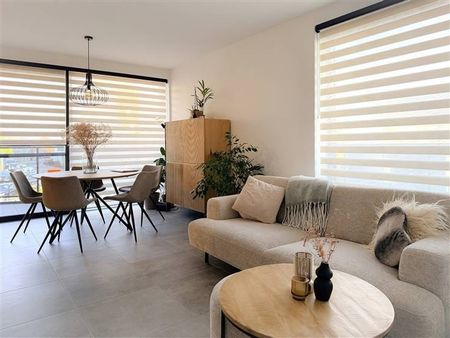 Appartement te huur - Foto 2