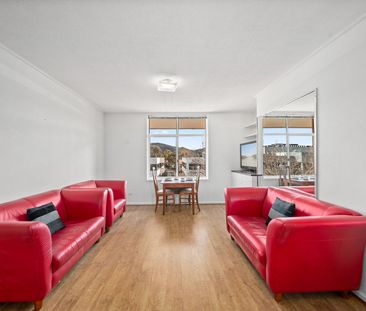 48/22 Moore Street, Turner ACT 2612 - House For Rent | Domain - Photo 6