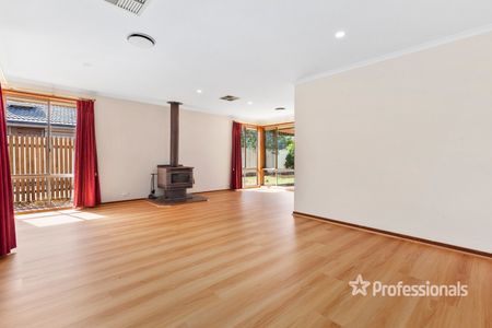 59 Barber Drive, Hoppers Crossing VIC 3029 - Photo 3