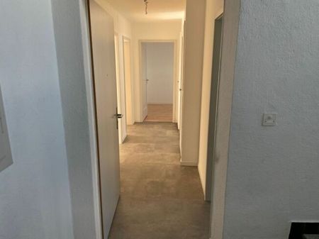 Appartement de 3 pièces au 2ème étage avec balcon - Photo 3