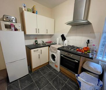 Woodland Terrace, Flat 2, Plymouth - Photo 5