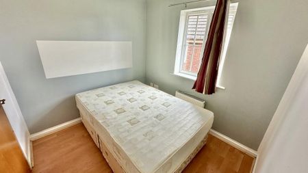 2 bedroom apartment to rent - Photo 4