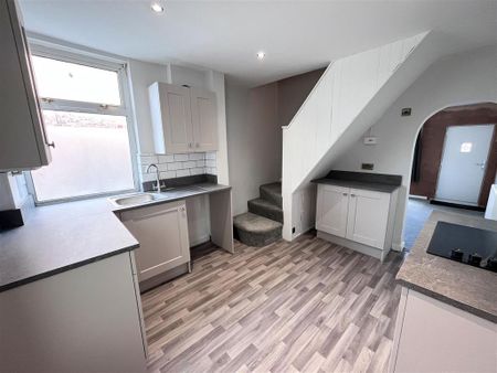 2 bedroom house to rent - Photo 3