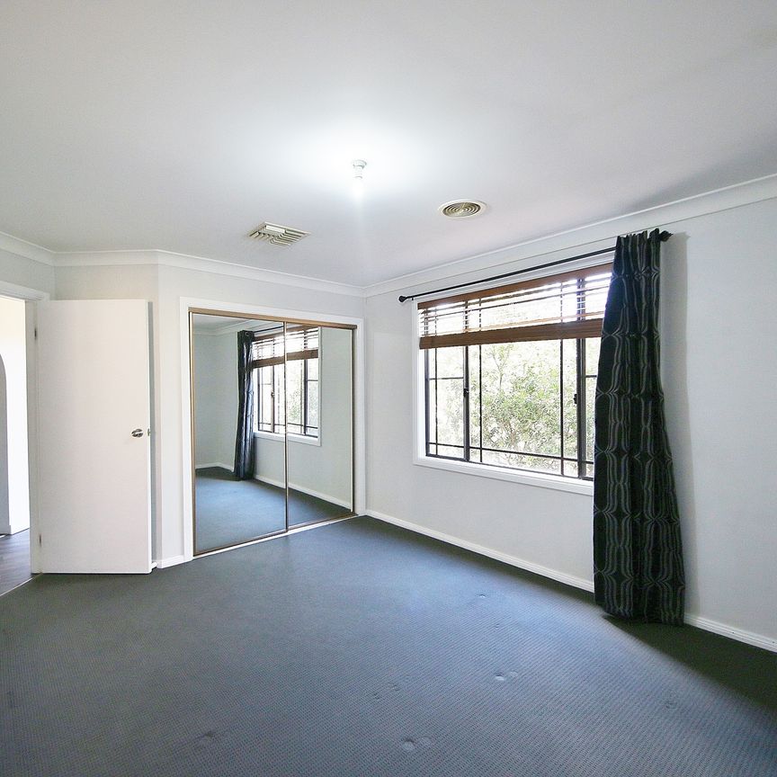 7 Kings Park Way - Photo 1