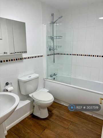 2 bedroom maisonette to rent - Photo 5