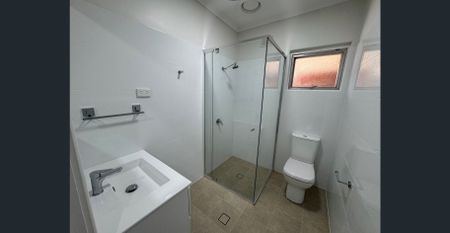 Fabulous City Fringe Location - New Kitchen - New Bathroom - Photo 2