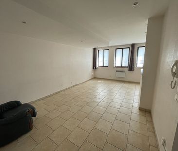 Location Appartement 2 pièces 48m² - Photo 2