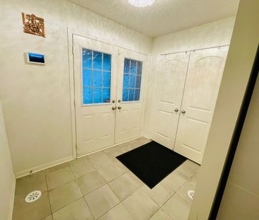 For Lease - 96 Deer Ridge Trail, Caledon, Ontario - Photo 6