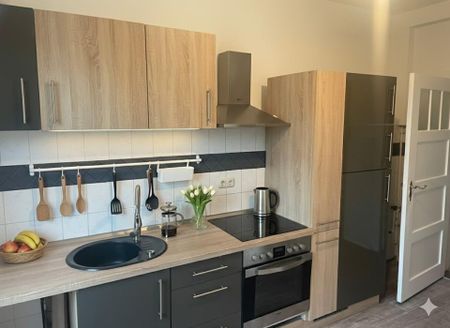 Moderne 3-Zimmer-Wohnung mit EBK, Gartennutzung und Umzugsbonus - Photo 4