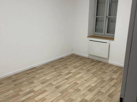 Location Appartement 4 pièces 78 m2 à Bazas - Photo 2