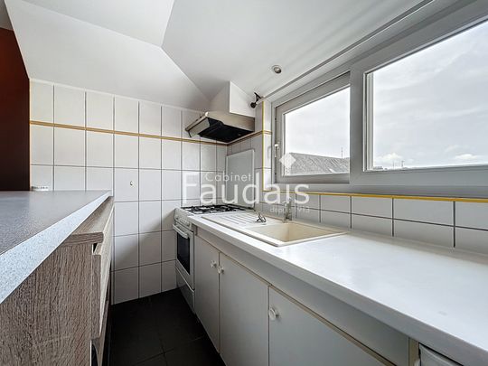 Location Appartement 1 pièce 36m² ST LO 50000 - Photo 1