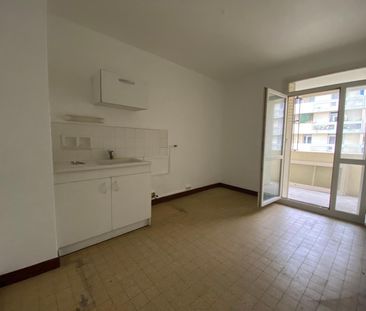 Location Appartement 4 pièces 72m² VALENCE 26000 - Photo 6