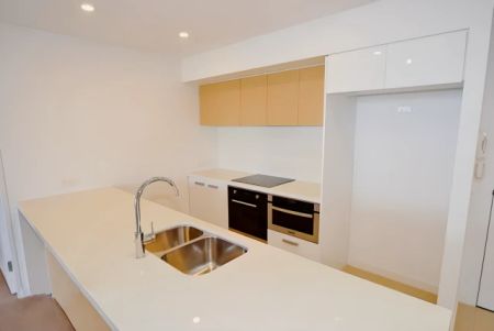 N601/2 Lardelli Drive,Ryde,New South Wales 2112, Sydney - Photo 3