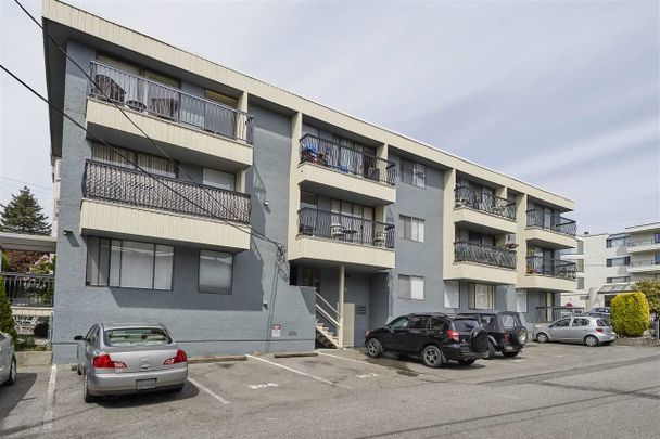 Top Level Renovated Apartment in White Rock - Photo 1