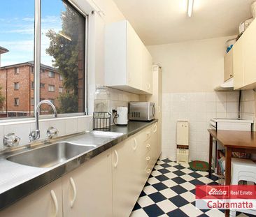 13/4-8 St Johns Road - Photo 1