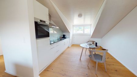 Möbelierte Dachwohnung an zentraler Lage - Photo 5