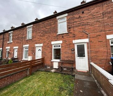 25 Parkgate Crescent, BT4, Belfast - Photo 1