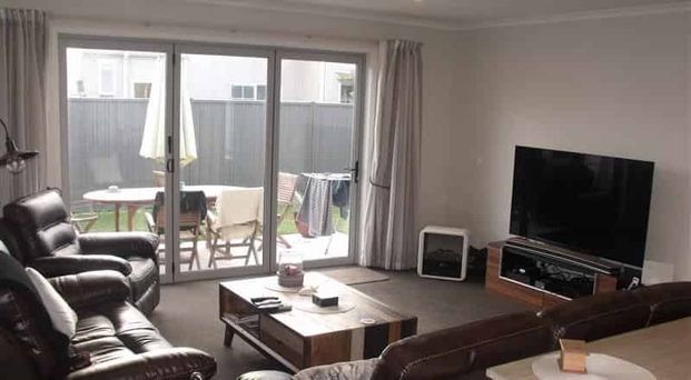 Near new near the CBD - Photo 1