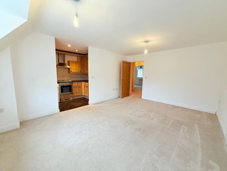 St Catherines Wood, Camberley - 2 bedrooms Property for lettings - Seymours - Photo 5