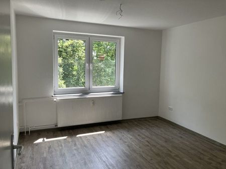 Wo das Leben so spielt - großzügige 3-Zimmer-Wohnung - Photo 4