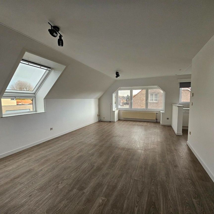 Appartement te huur - Photo 1