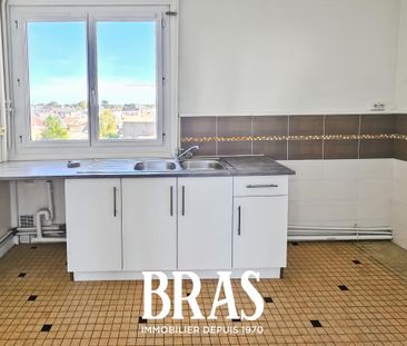 Location Appartement 5 pièces 74m² REZE 44400 - Photo 6
