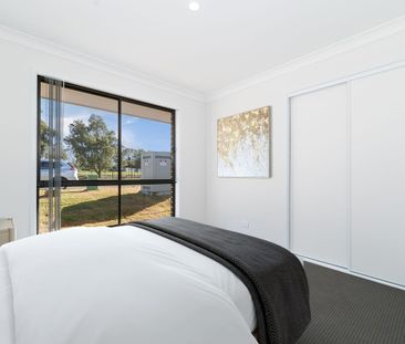 ABSOLUTELY TERRIFIC TOWNHOUSE! - Photo 2