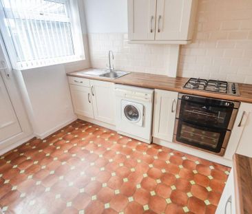 3 bedroom townhouse to rent - Photo 5