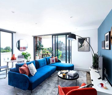 Fairfield Avenue, Staines-upon-Thames, Surrey, TW18 4JW - Photo 3