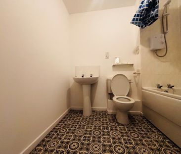 Spoolers Road, Renfrewshire, Paisley, PA1 2UL - Photo 5