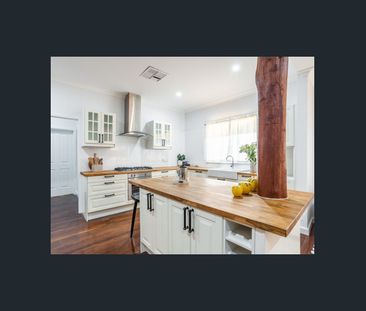 26 Redcliffe Street, East Cannington, WA 6107 - Photo 5