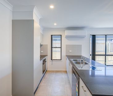 Near New Family Home! - Photo 4