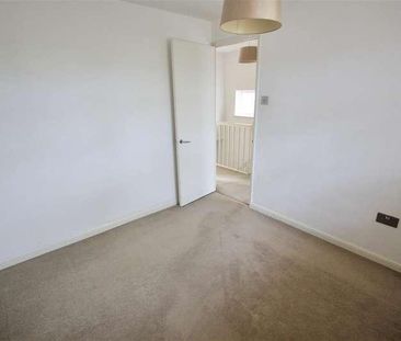 Humber Road, Ferndown, Ferndown, BH22 - Photo 1