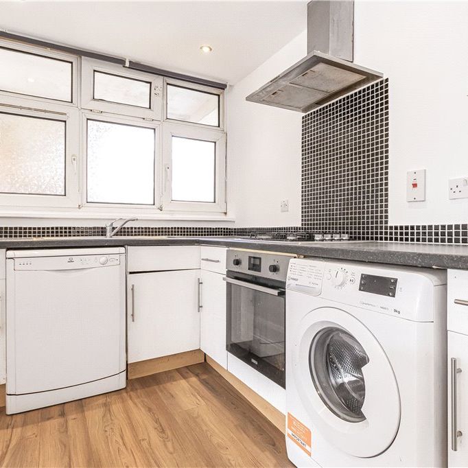 Woking Close, London, SW15 5JZ - Photo 1