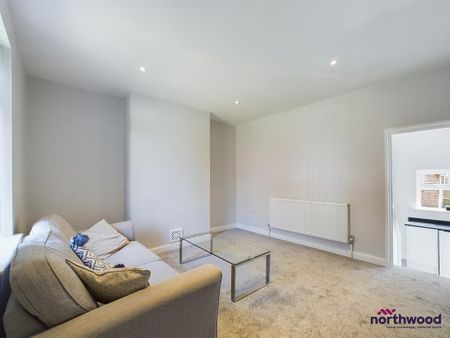 2 bedroom terraced house to rent - Photo 3