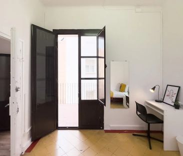 Carrer Nou de la Rambla, Barcelona, Catalonia 08001 - Photo 1