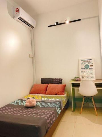 Koi Tropika, Taman Industri Pusat Bandar Puchong, Puchong - Foto 5