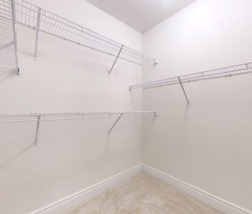 For Lease - 6 Marvin Avenue, Oakville, Ontario - Photo 2