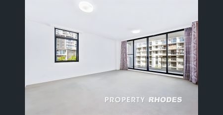 Captivating apartment with views - Photo 3