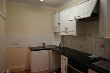 2 bedroom flat to rent - Photo 2