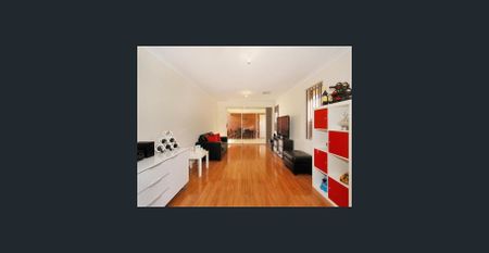 LOW MAINTENANCE LIVING - Photo 4