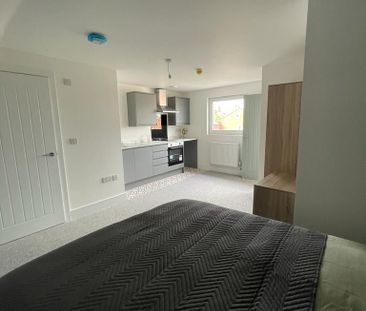 Studio to rent - Photo 6