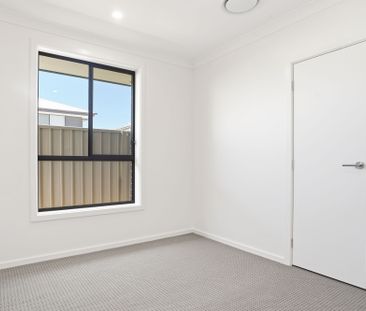 BRAND NEW TWO BEDROOM GRANNY FLAT - Photo 1