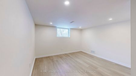 For Lease - 17 Camborne (Basement) Avenue, Toronto, Ontario - Photo 4