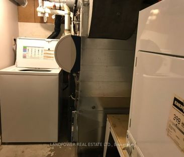 For Lease - 178 Coleman Avenue Unit# Front unit with basement, Toro... - Photo 5