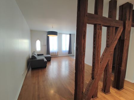 Location Appartement 3 pièces 66m² TROYES 10000 - Photo 2