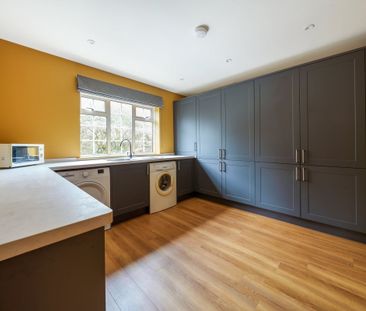 2 bedroom cottage to rent - Photo 2