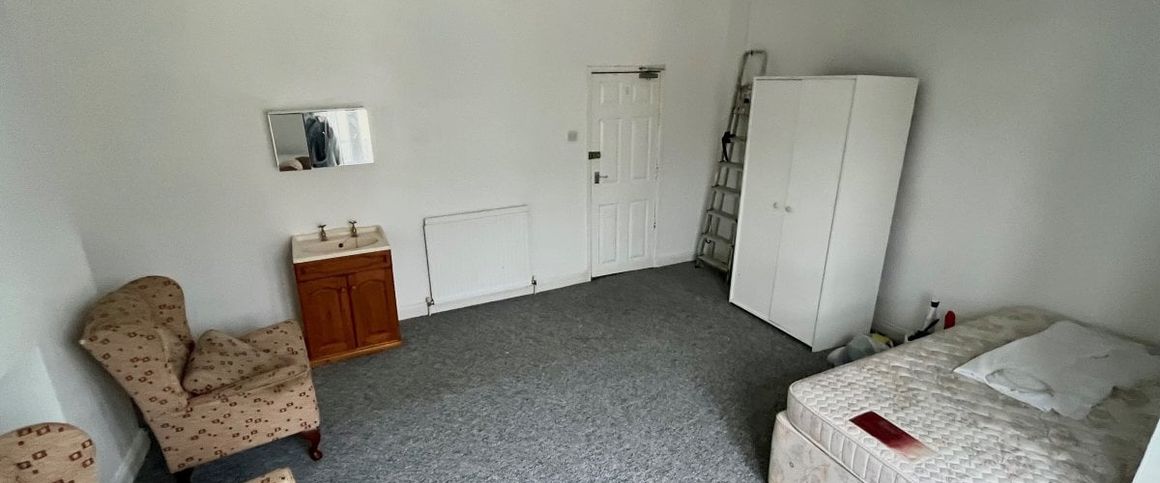 Park Street - Photo 1