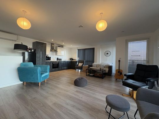 2 bedroom apartment to rent - Photo 1