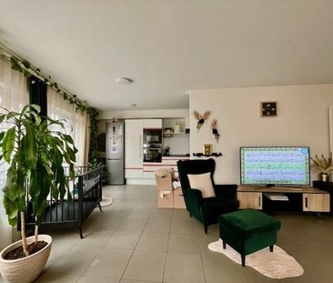 Appartement te huur - Photo 1